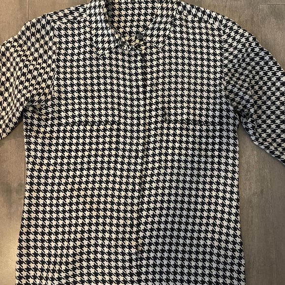 Aritzia Houndstooth Blouse Size Small - Picture 2 of 5